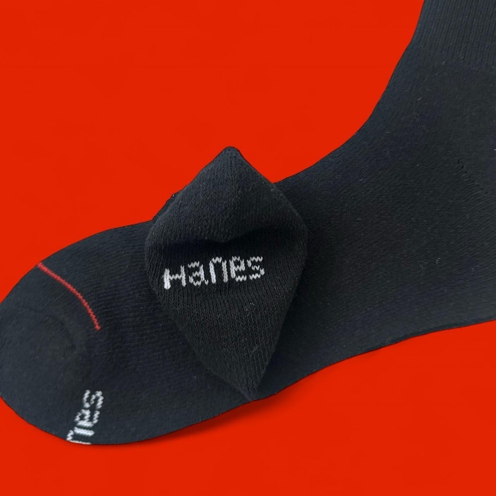 Supreme Hanes Black Crew Socks ONE (1) PAIR -Size 6-12 - NEW - Picture 4 of 4